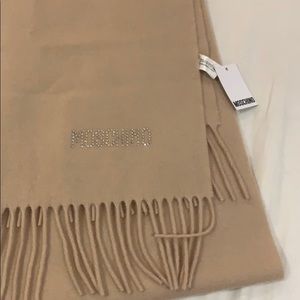 BRAND NEW never worn Moschino scarf